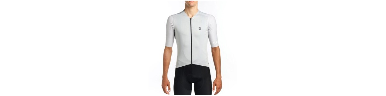 maillots et vestes cyclistes